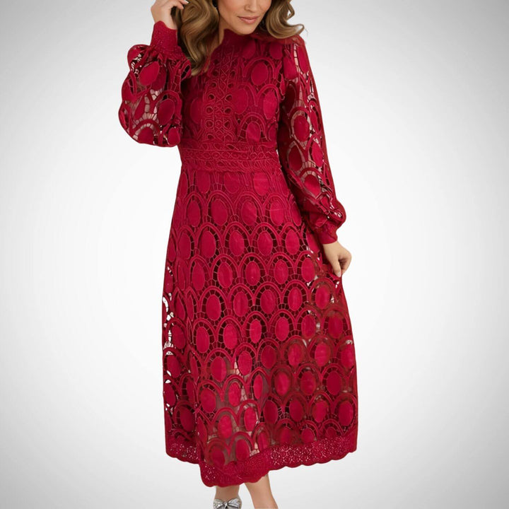 Amara - Flattering Lace Maxi Dress