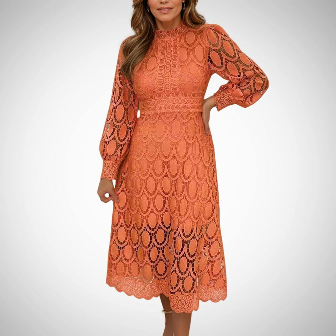 Amara - Flattering Lace Maxi Dress