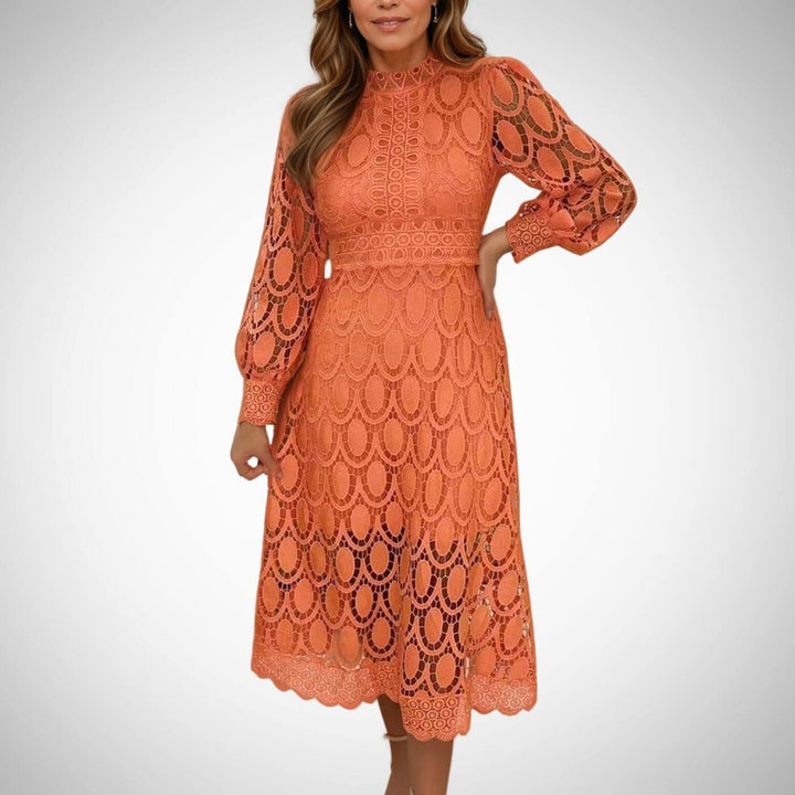 Amara - Flattering Lace Maxi Dress