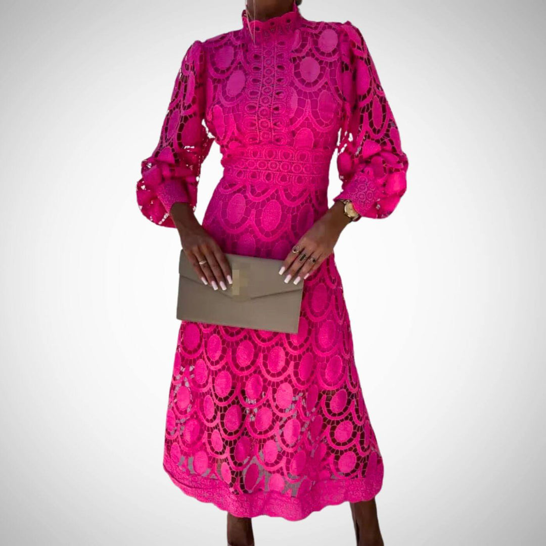 Amara - Flattering Lace Maxi Dress