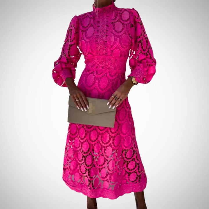 Amara - Flattering Lace Maxi Dress