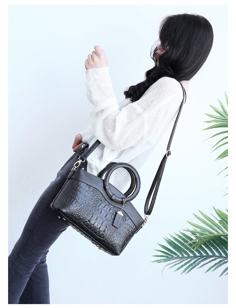 Ella - Vintage Croc-Effect Handbag